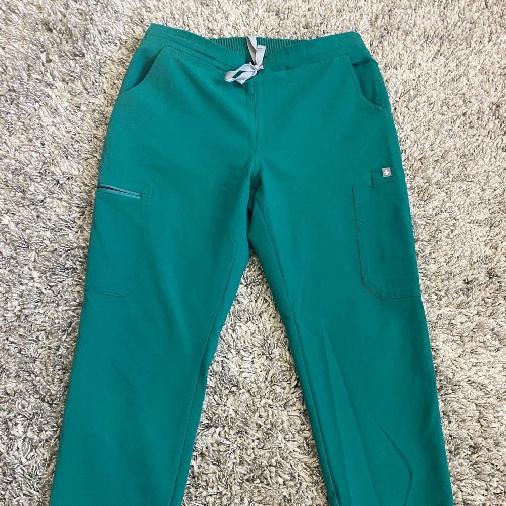 Figs Yola scrub pants